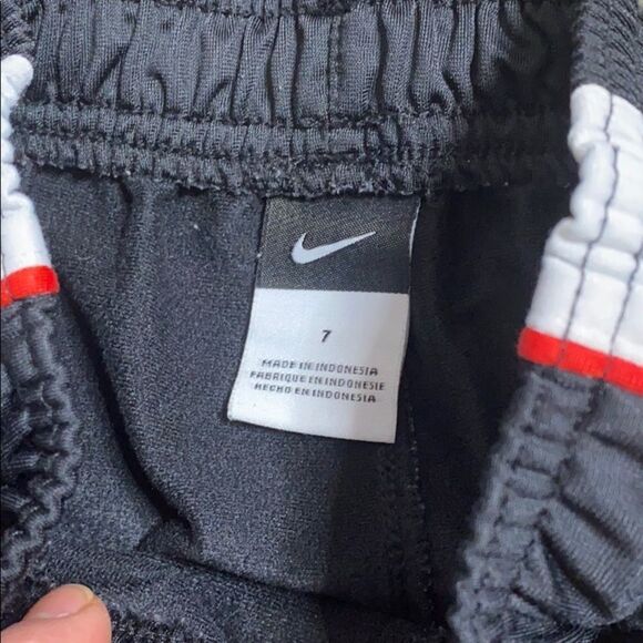 Nike cozy Brushed Interior Pull-On Track Pants - Picture 4 of 4